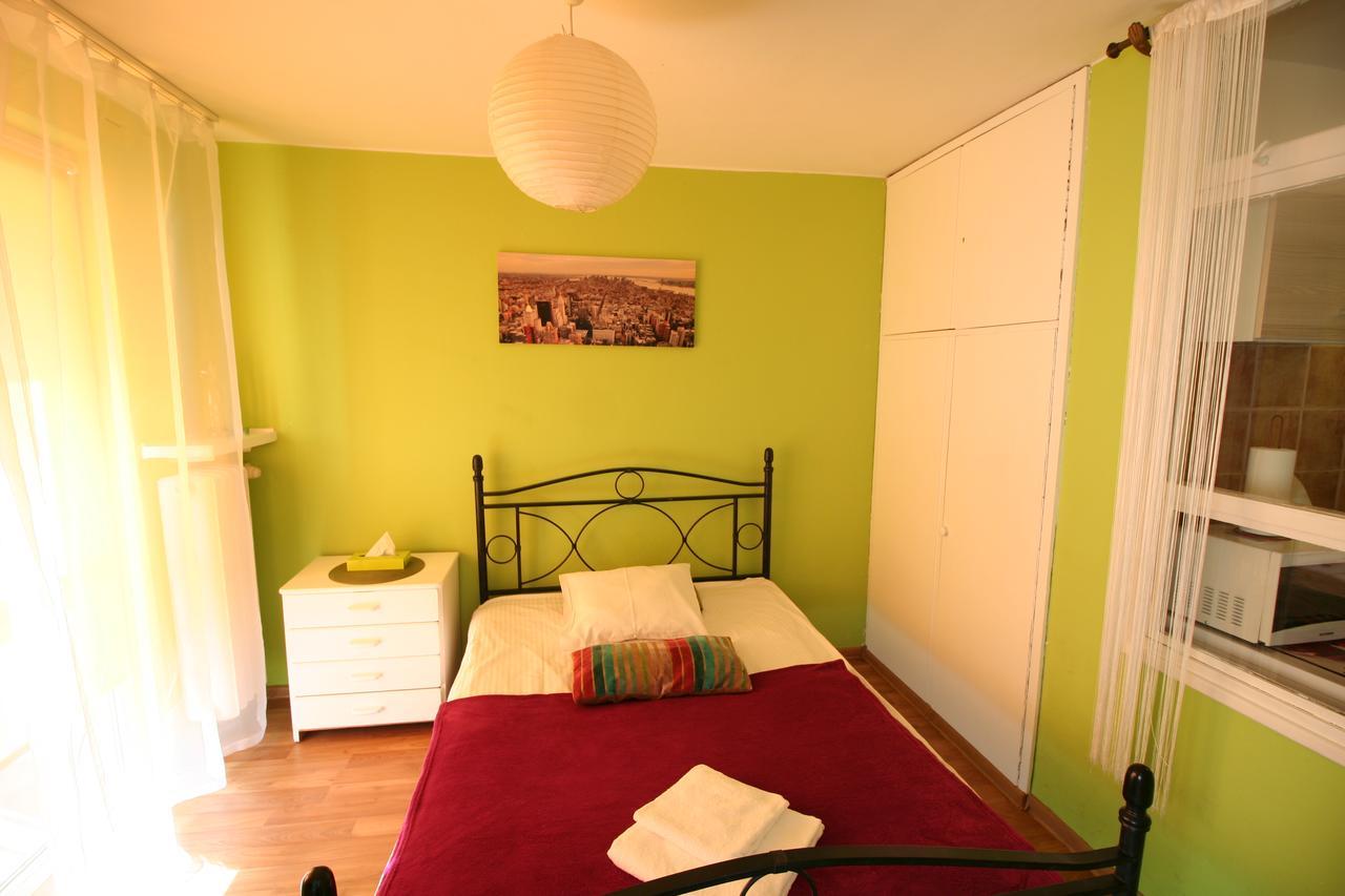Apartamenty Varsovie Twarda City Buitenkant foto